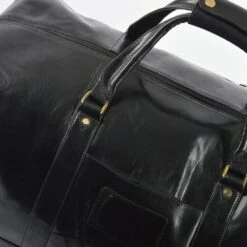 Extra Large Leather Travel Holdall Black/vt: 2081 -Luxe Style Central extra large leather travel holdall black vt 2081 p115 498 image