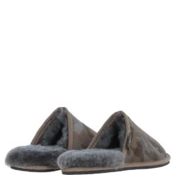 Classic Mens Suede Sheepskin Slippers Camo Green -Luxe Style Central fenland classic mens suede sheepskin slippers camo green p8015 28503 image