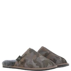 Classic Mens Suede Sheepskin Slippers Camo Green -Luxe Style Central fenland classic mens suede sheepskin slippers camo green p8015 28504 image