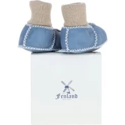 Unisex Kids Sheepskin Booties Baby Blue: Cuties -Luxe Style Central fenland unisex kids sheepskin booties baby blue cuties p5708 20342 image