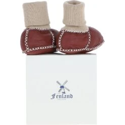 Unisex Kids Sheepskin Booties Maroon: Cuties -Luxe Style Central fenland unisex kids sheepskin booties maroon cuties p5714 20384 image
