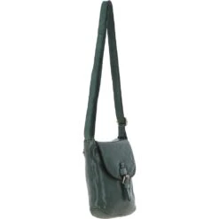 Luxury Small Leather Flight Bag Green: D-90 -Luxe Style Central luxury small leather flight bag green d 90 p7536 27330 image