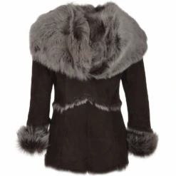 Toscana Longhaired Shearling Jacket With Large Hood Brown : Muna -Luxe Style Central toscana longhaired shearling jacket with large hood brown muna p853 3644 image