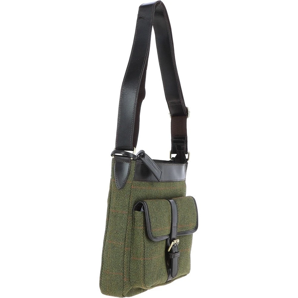 Vintage Hunter Leather Travel Bag Tweed : Doug 8 Vintage Hunter Leather Travel Bag Tweed : Doug - Image 6